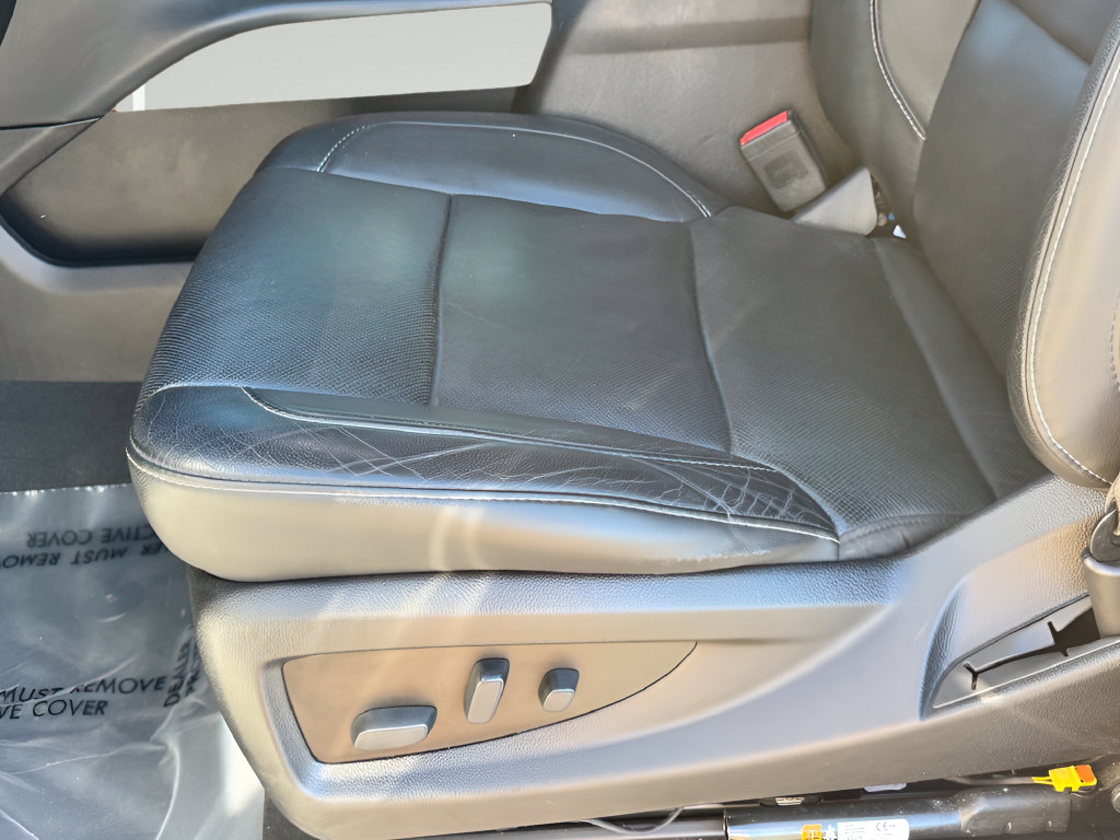Used 2019 Chevrolet Tahoe Premier AWD/4WD image 38
