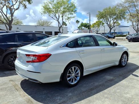 Used 2021 Honda Accord LX image 5