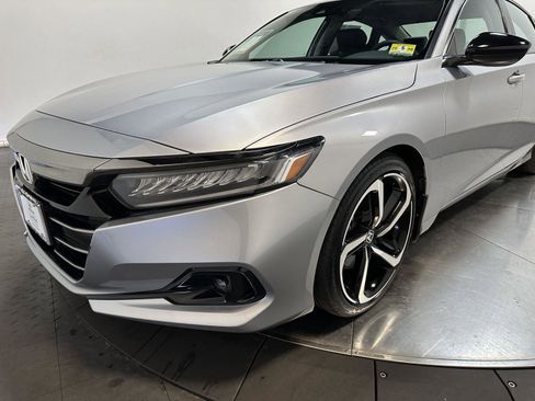 Certified 2022 Honda Accord Sport Special Edition image 7