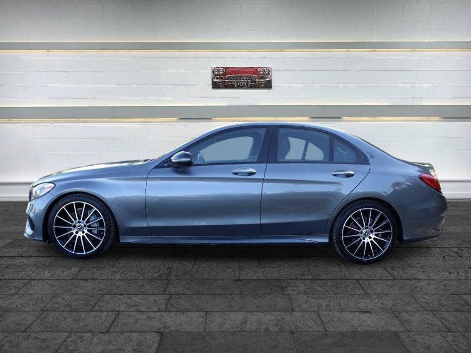 Used 2018 Mercedes-Benz C 300 Sedan w/ AMG Line image 4