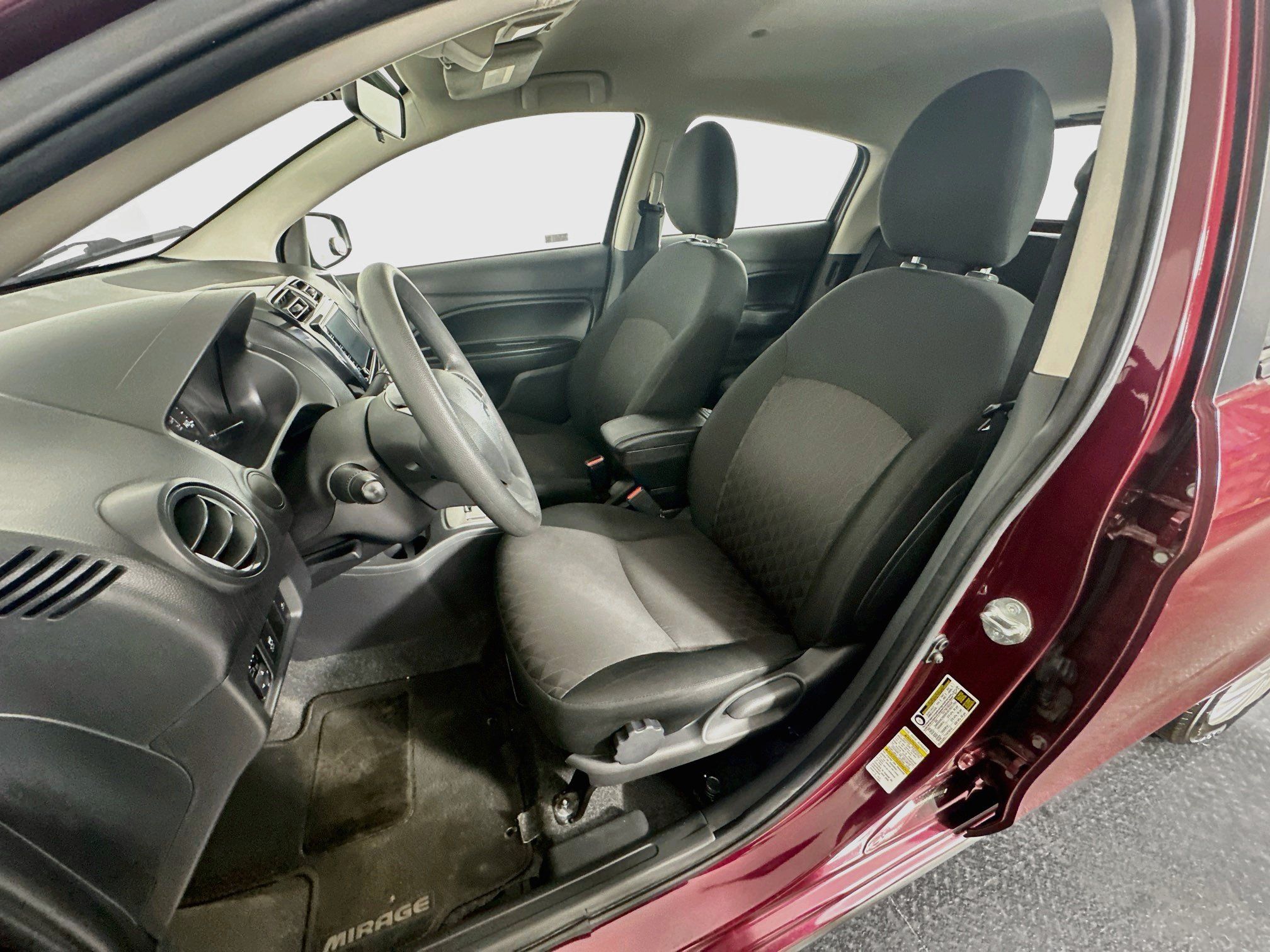 Used 2024 Mitsubishi Mirage ES FWD image 13