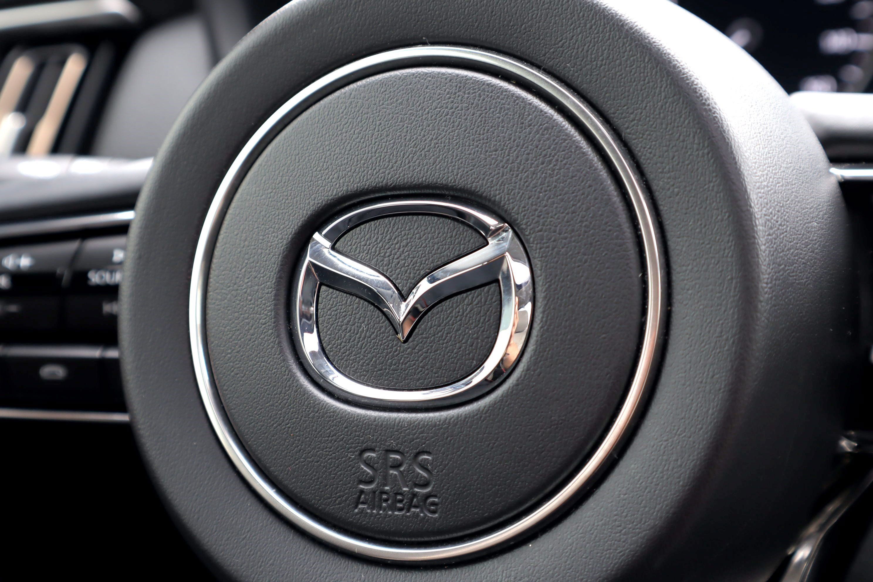 Certified 2024 MAZDA CX-90 3.3 Turbo w/ Preferred Plus AWD/4WD image 28