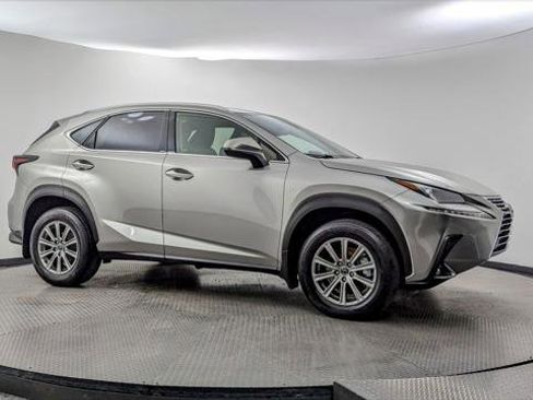 Used 2020 Lexus NX 300 FWD image 11