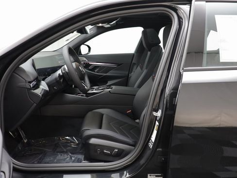 New 2026 BMW 530i xDrive w/ M Sport Package image 5