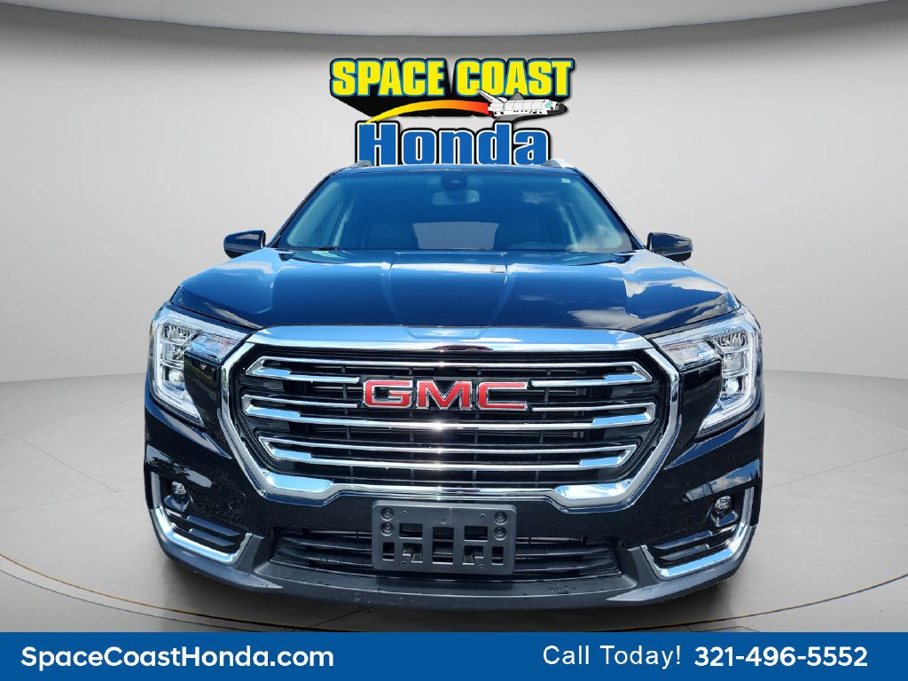 Used 2023 GMC Terrain SLT AWD/4WD image 8