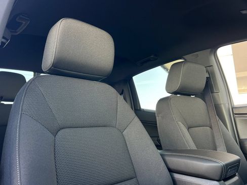 New 2026 GMC Canyon Elevation RWD image 14