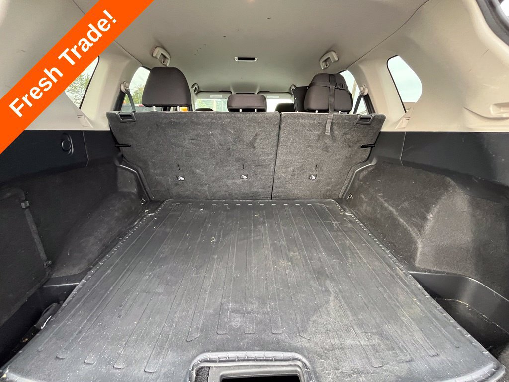 Used 2021 Nissan Rogue SV AWD/4WD image 28