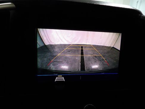 Used 2020 GMC Terrain SLE w/ Driver Convenience Package image 21