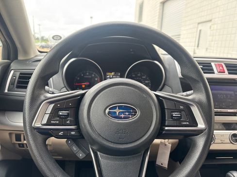 Used 2018 Subaru Outback 2.5i image 16