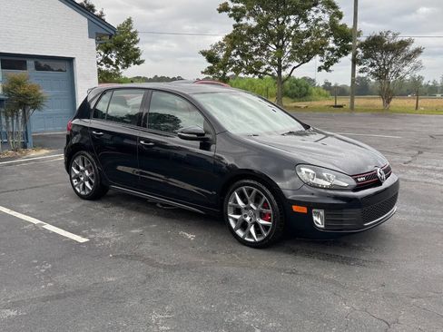 Used 2013 Volkswagen GTI Driver's Edition image 2