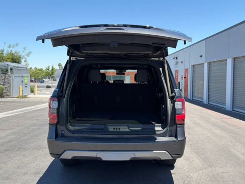 Used 2018 Ford Expedition Max Limited w/ Equipment Group 301A AWD/4WD image 15