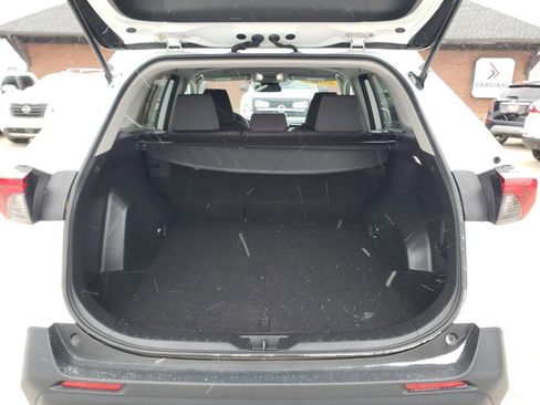 Used 2023 Toyota RAV4 XLE image 7