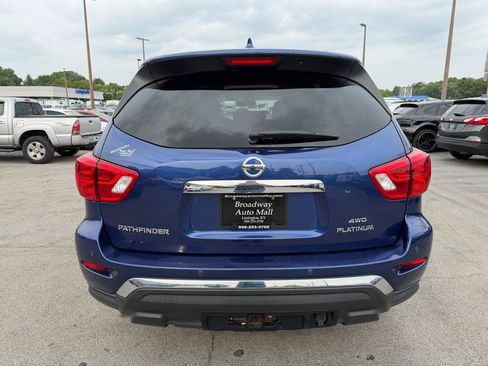 Used 2019 Nissan Pathfinder Platinum AWD/4WD image 4