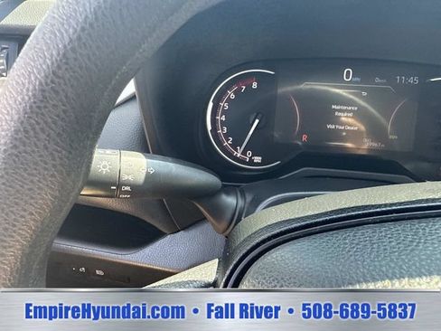 Used 2024 Toyota RAV4 LE AWD/4WD image 30