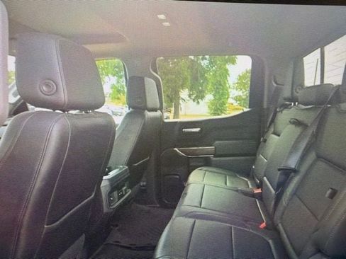 Used 2020 Chevrolet Silverado 1500 LT Trail Boss AWD/4WD image 8