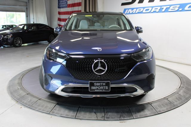 Used 2023 Mercedes-Benz EQE 350+ SUV w/ Exclusive Trim Package image 3