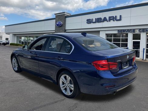 Used 2018 BMW 328d xDrive Sedan w/ Convenience Package AWD/4WD image 6
