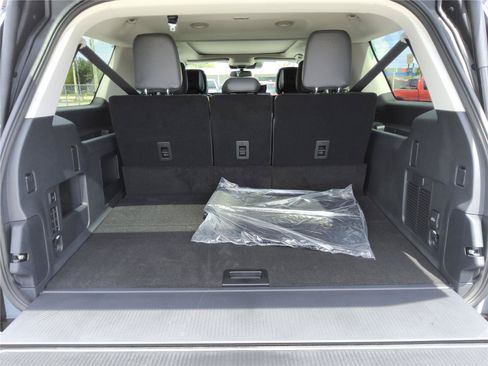New 2027 Ford Expedition Max Active RWD image 5