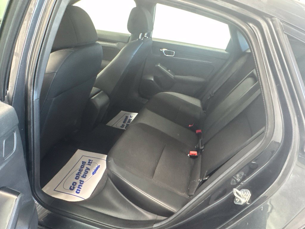Used 2025 Honda Civic Sport image 28