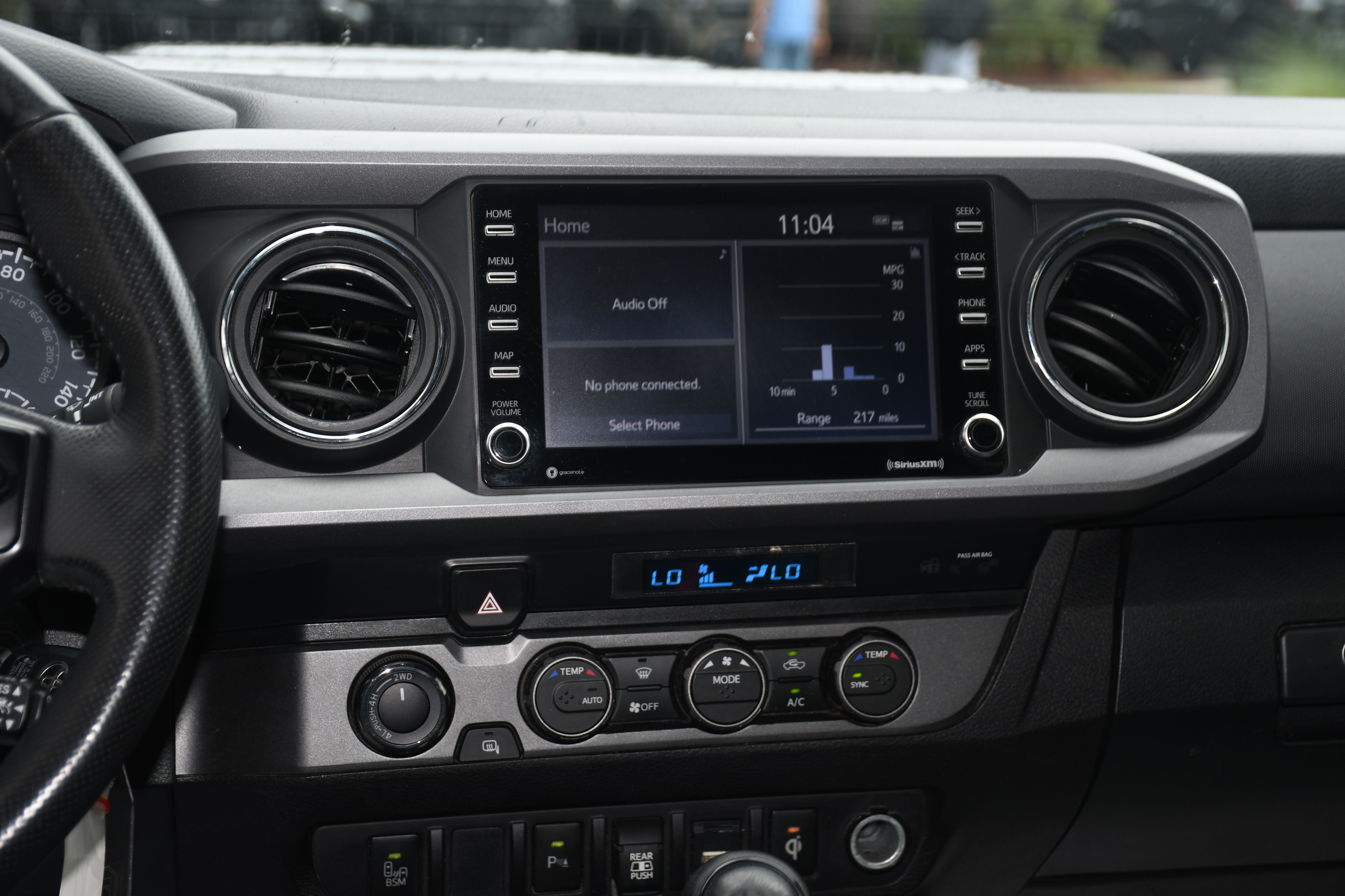 Used 2023 Toyota Tacoma TRD Sport w/ Advanced Technology Package AWD/4WD image 16
