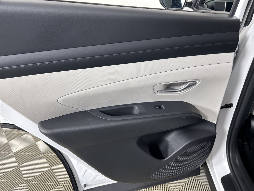 Used 2026 Hyundai Tucson SEL Plus FWD image 16