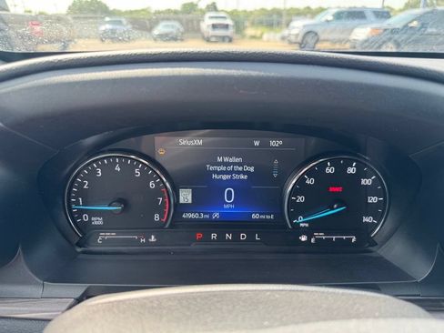 Used 2023 Ford Explorer Limited w/ Equipment Group 301A AWD/4WD image 11