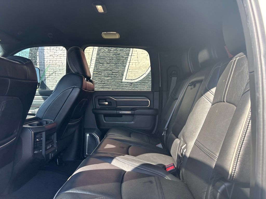 Used 2019 RAM 2500 Limited AWD/4WD image 19