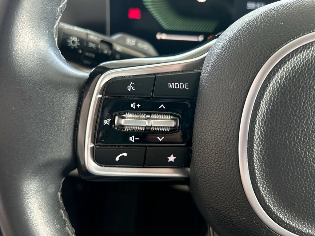 Used 2024 Kia Sorento X-Line EX AWD/4WD image 15