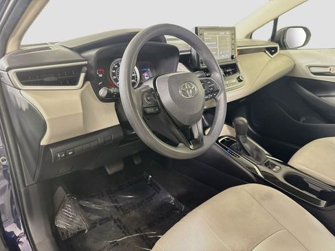Used 2022 Toyota Corolla LE FWD image 22