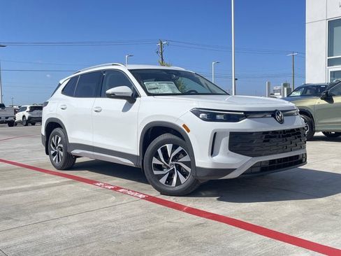 New 2026 Volkswagen Tiguan S image 5