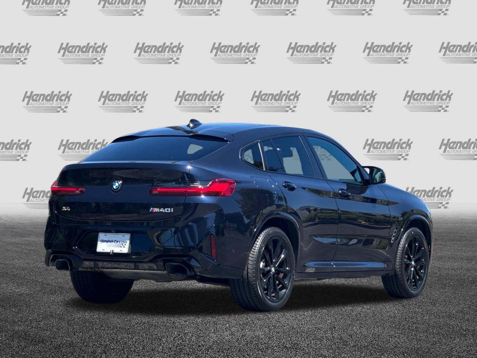 Certified 2024 BMW X4 M40i w/ Premium Package AWD/4WD image 5