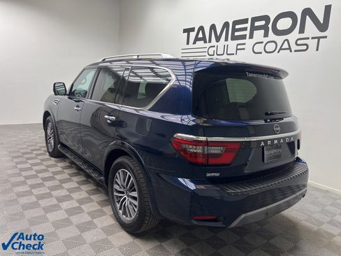Used 2024 Nissan Armada SL w/ Captain's Chairs Package image 8