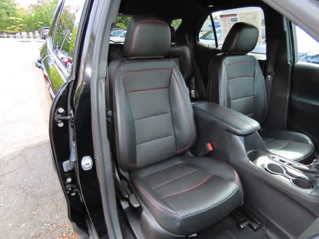 Used 2023 Chevrolet Equinox RS w/ RS Leather Package AWD/4WD image 19