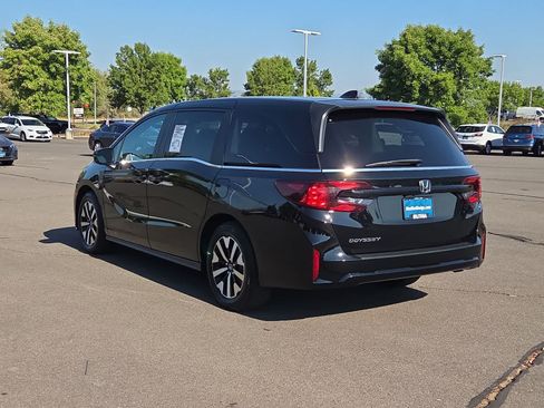 Used 2025 Honda Odyssey EX-L image 12