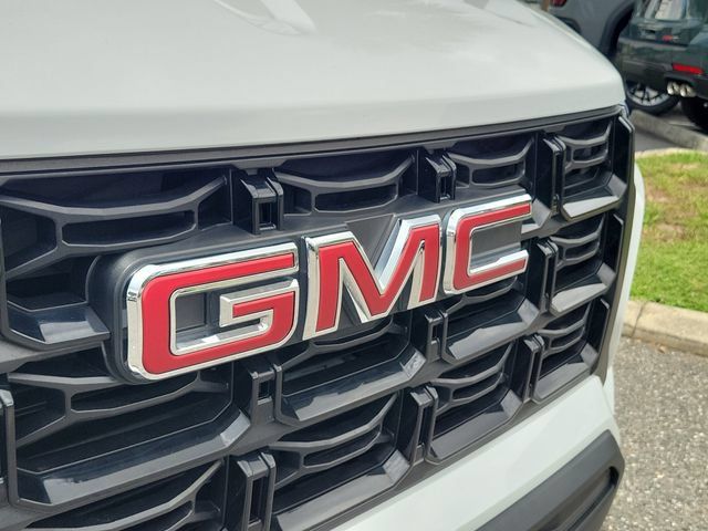 Certified 2025 GMC Canyon Elevation RWD image 7