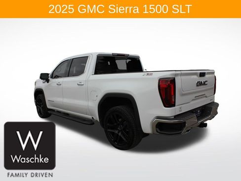 Used 2025 GMC Sierra 1500 SLT w/ SLT Premium Plus Package image 5
