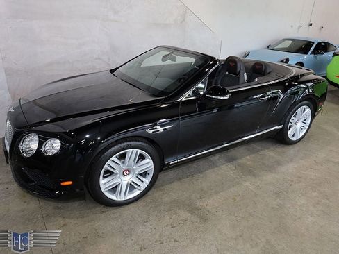 Used 2016 Bentley Continental GT image 40