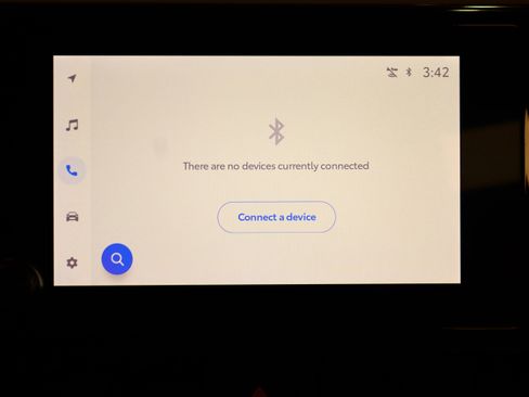 Used 2024 Toyota RAV4 LE image 32