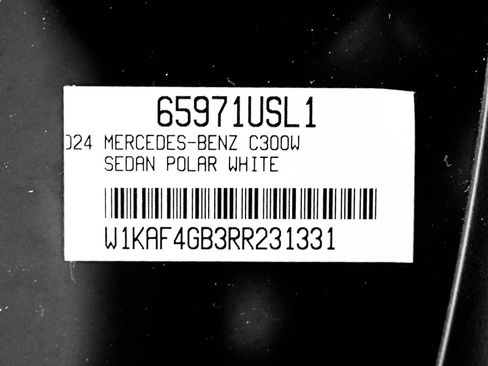 Used 2024 Mercedes-Benz C 300 Sedan image 23