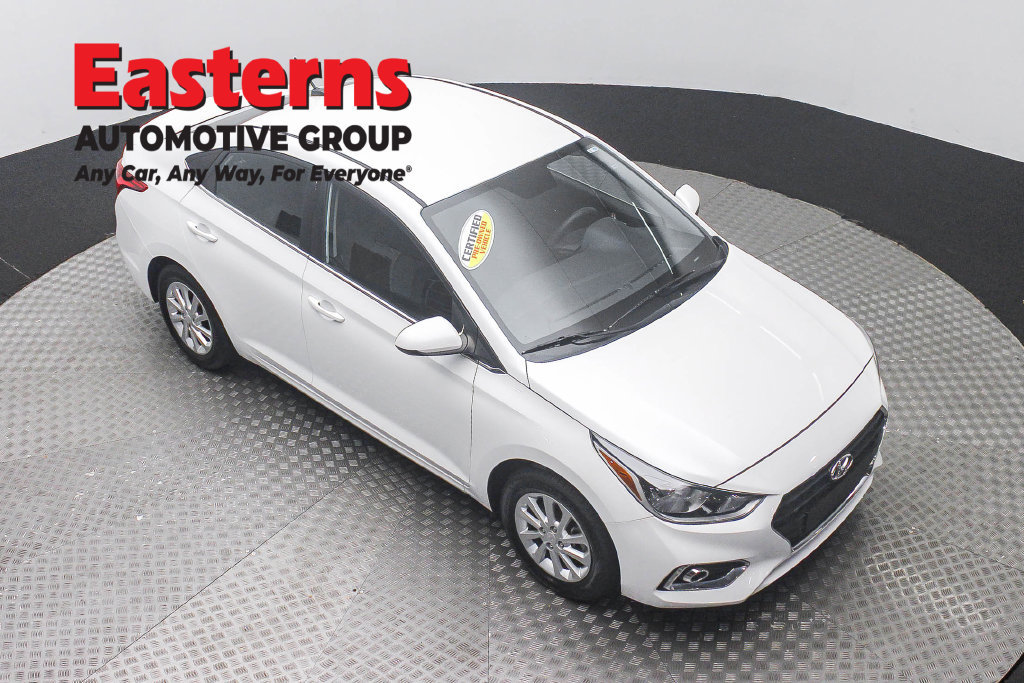 Used 2022 Hyundai Accent SEL FWD image 4