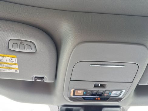 New 2025 Ford F150 Lariat w/ Equipment Group 502A High image 35