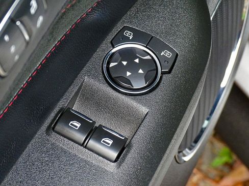 Used 2020 Ford Mustang GT Premium w/ Equipment Group 401A RWD image 31