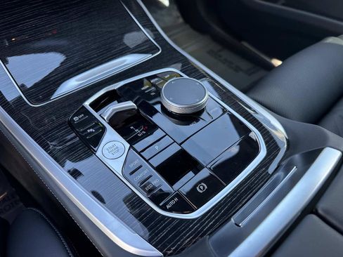 New 2026 BMW X5 sDrive40i w/ M Sport Package image 25