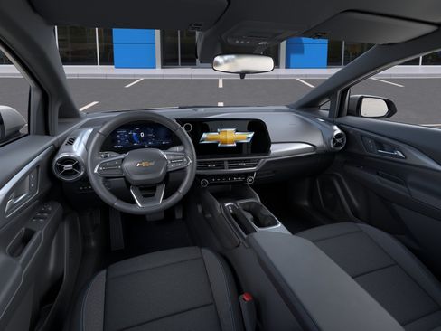 New 2026 Chevrolet Equinox EV LT FWD image 39
