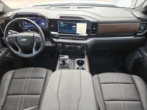 Certified 2024 Chevrolet Silverado 1500 High Country AWD/4WD image 20