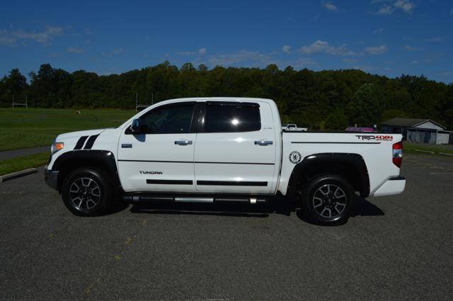 Used 2016 Toyota Tundra Limited w/ Limited Premium Package AWD/4WD image 59