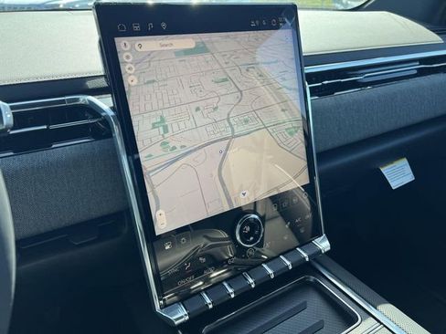 New 2026 GMC Sierra EV Elevation image 16