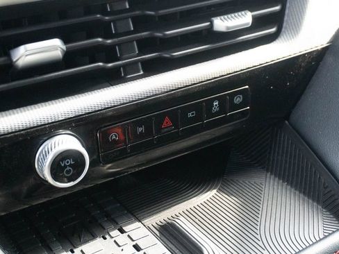 Used 2025 Ford Explorer ST-Line w/ Premium Package RWD image 29