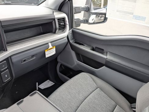 New 2026 Ford F250 XL AWD/4WD image 16