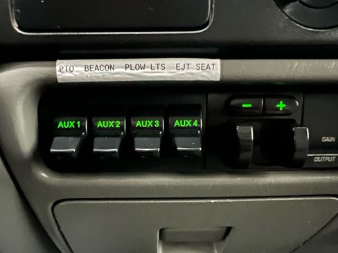 Used 2007 Ford F450 2WD Regular Cab Super Duty image 31
